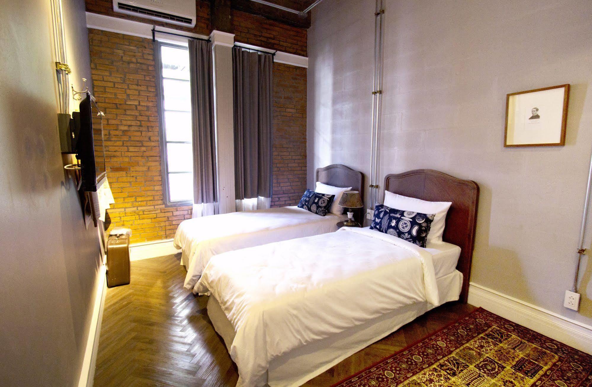 Oneday Hostel Sukhumvit 26 Bangkok Exteriör bild