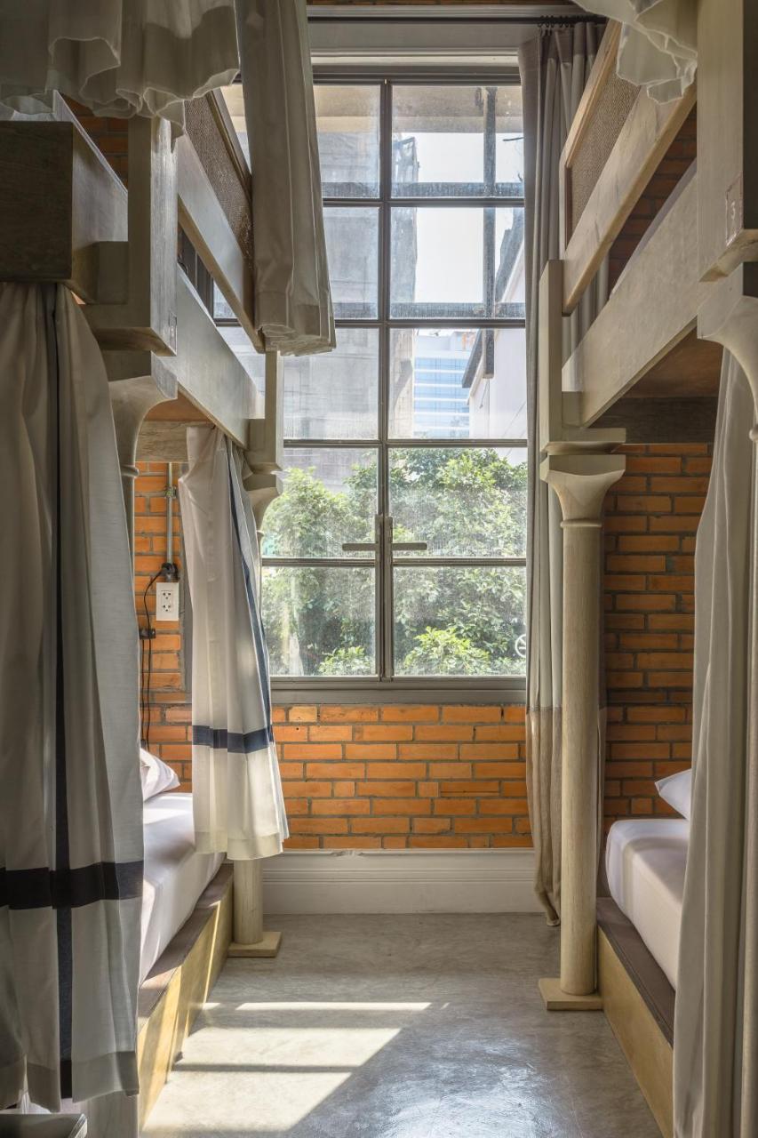 Oneday Hostel Sukhumvit 26 Bangkok Exteriör bild